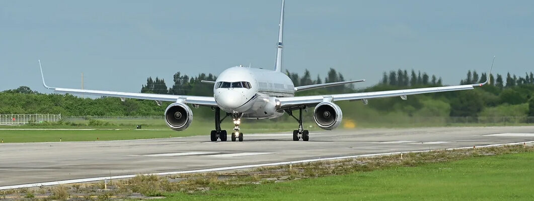 757-Landingl